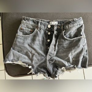 Black button up jean shorts